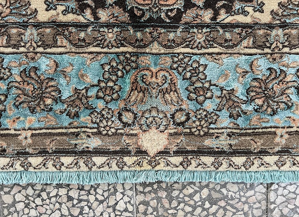 فرش پشمی کد : W0051CC-B ( زمینه کرم ، حاشیه کرم ) ، آبی هارمونیک